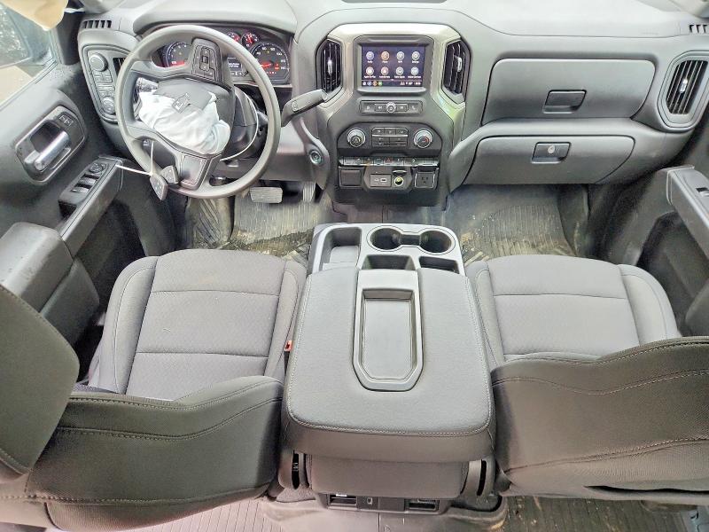 Продажа на аукционе авто 2026 Chevrolet Silverado, vin: 3GCUKCED8TG261725, номер лота: 55311526