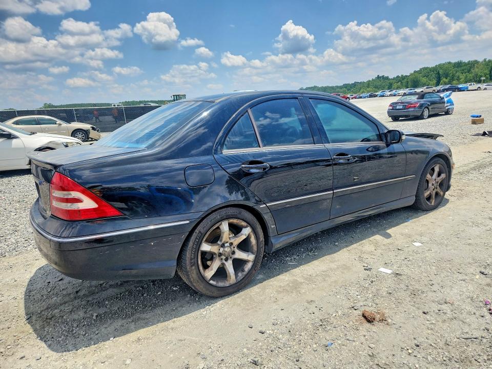 54521646 :رقم المزاد ، WDBRF52H77F928450 vin ، 2007 Mercedes-benz C مزاد بيع