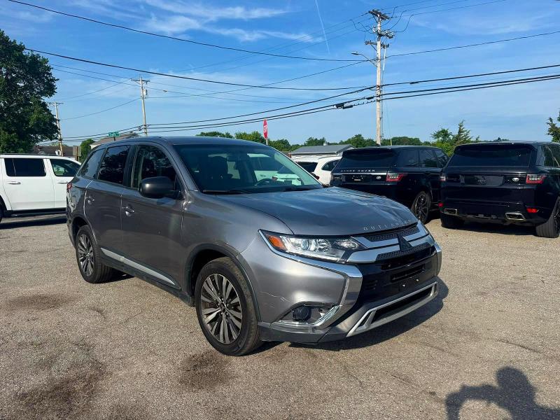 Продаж на аукціоні авто 2019 Mitsubishi Outlander, vin: JA4AZ3A38KZ051405, номер лоту: 57205116