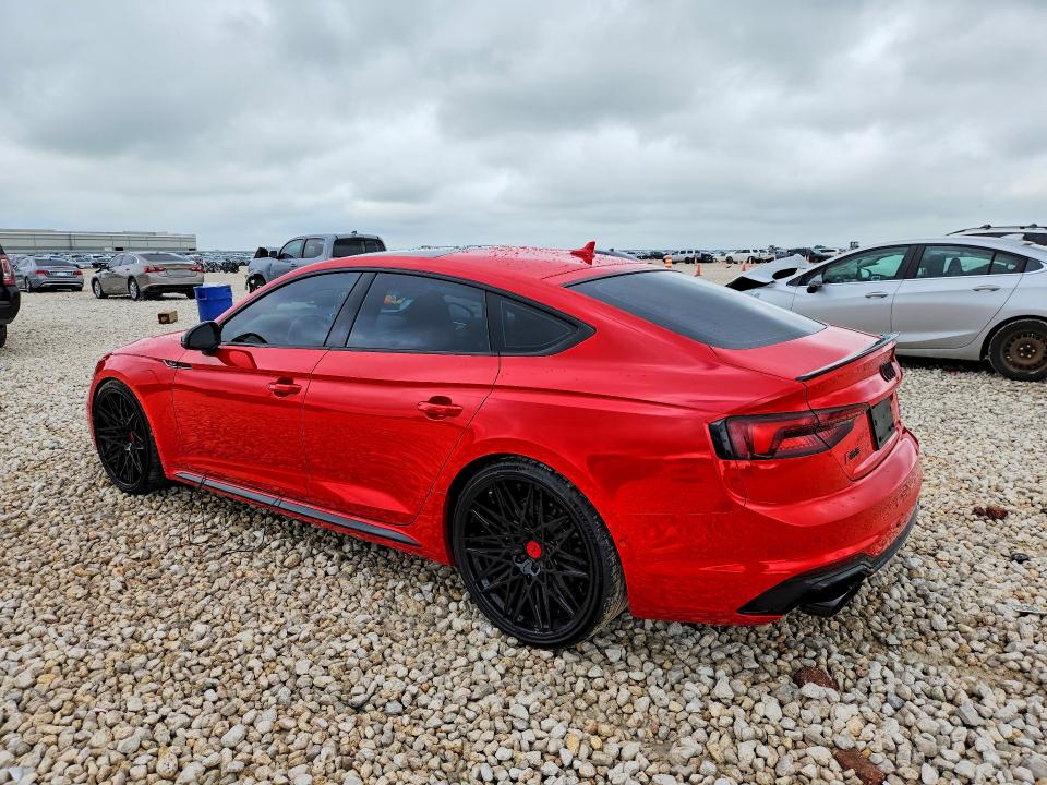 55843516 :رقم المزاد ، WUABWCF52KA901074 vin ، 2019 Audi Rs5 مزاد بيع