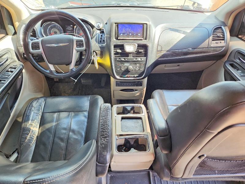 56274456 :رقم المزاد ، 2C4RC1CG1CR137679 vin ، 2012 Chrysler Town & Country مزاد بيع