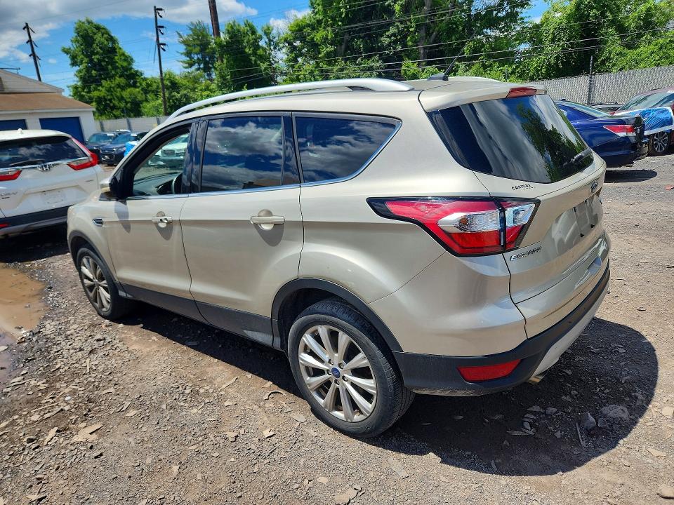 2017 Ford Escape მანქანა იყიდება აუქციონზე, vin: 1FMCU9JD6HUC41133, აუქციონის ნომერი: 57301986