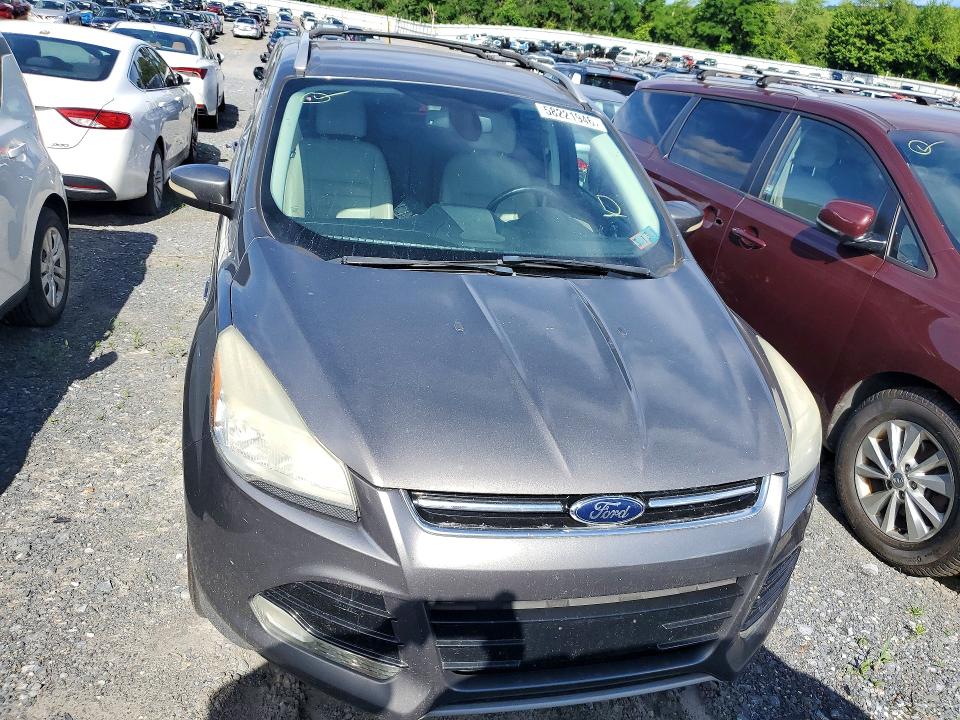 2014 Ford Escape მანქანა იყიდება აუქციონზე, vin: 1FMCU9JX9EUB52677, აუქციონის ნომერი: 58221946