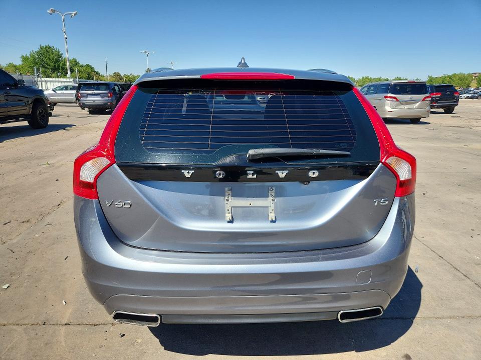 Aukcja sprzedaży 2017 Volvo V60, vin: YV140MEK2H1332458, numer aukcji: 57737726