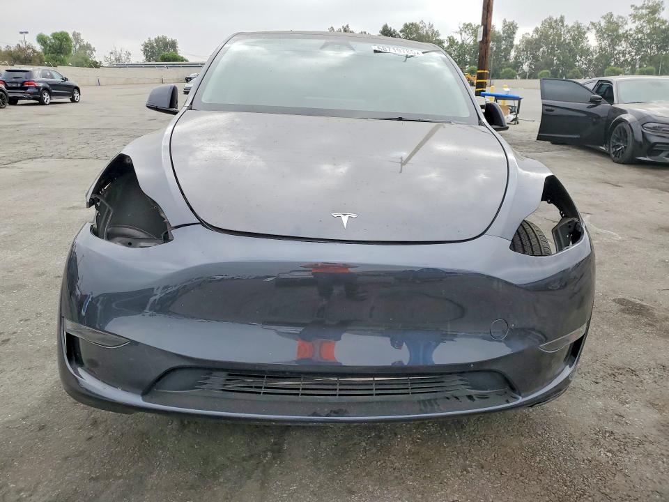 58719786 :رقم المزاد ، 7SAYGDEDXSF314294 vin ، 2025 Tesla Model Y مزاد بيع