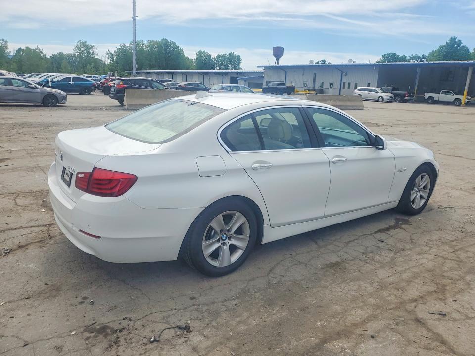 2013 Bmw 528 მანქანა იყიდება აუქციონზე, vin: WBAXH5C52DD110510, აუქციონის ნომერი: 58418426