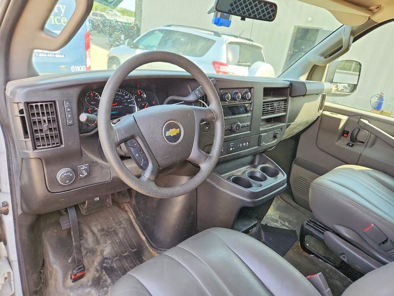 55958176 :رقم المزاد ، 1GCWGAFP2L1165692 vin ، 2020 Chevrolet Express G2500 مزاد بيع