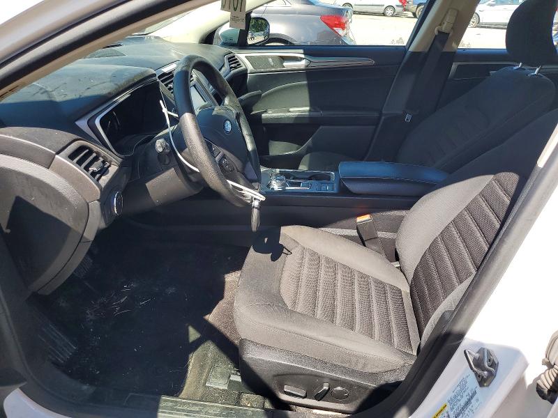 58371946 :رقم المزاد ، 3FA6P0LU0KR184966 vin ، 2019 Ford Fusion مزاد بيع