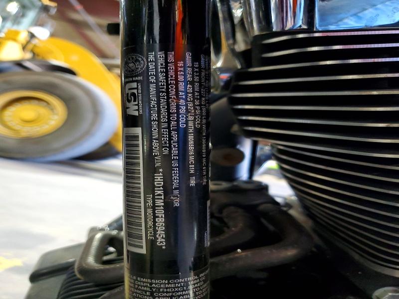 56995196 :رقم المزاد ، 1HD1KTM10FB694543 vin ، 2015 Harley-davidson Fltrxs مزاد بيع
