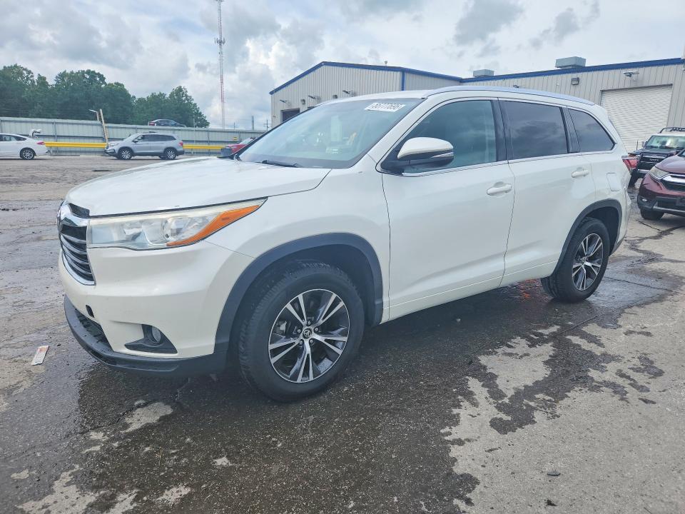 Auction sale of the 2016 Toyota Highlander, vin: 5TDKKRFH7GS157505, lot number: 55777696