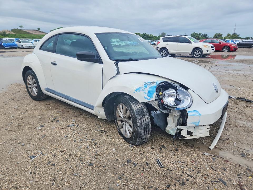 Продажа на аукционе авто 2013 Volkswagen Beetle, vin: 3VWFP7AT0DM640328, номер лота: 56100346