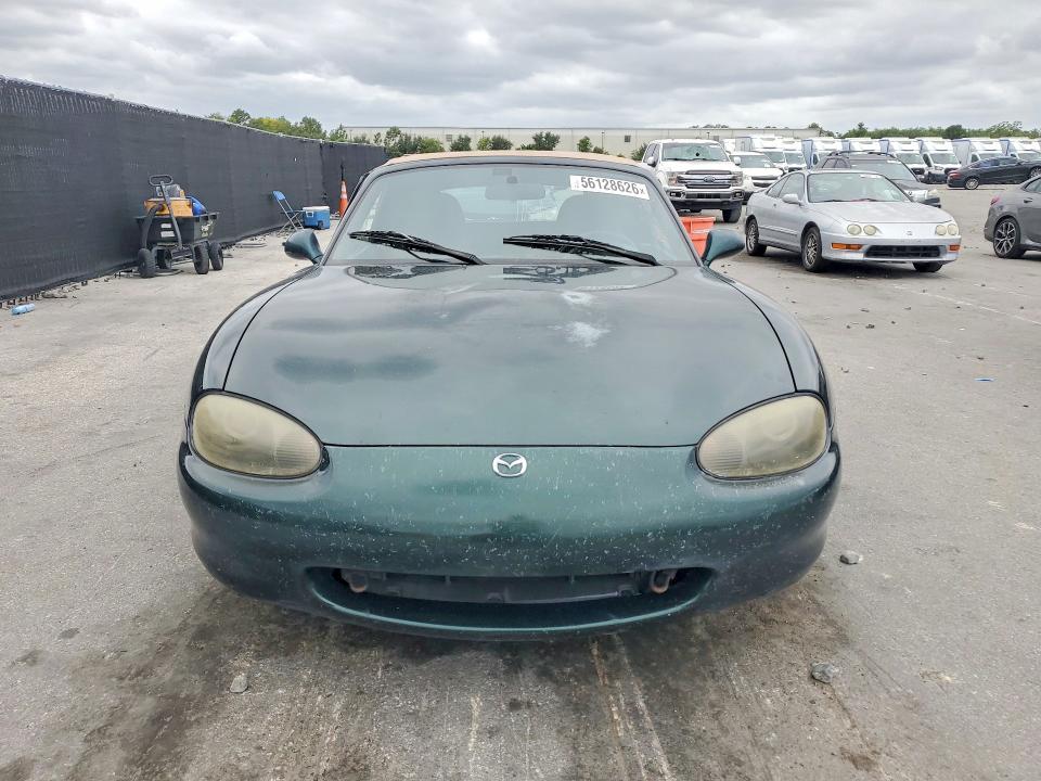 56128626 :رقم المزاد ، JM1NB3537X0111174 vin ، 1999 Mazda Mx-5 Miata مزاد بيع