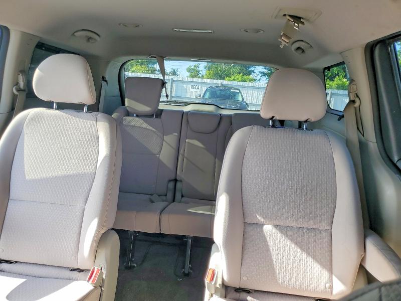 55814846 :رقم المزاد ، KNDMB5C18G6105678 vin ، 2016 Kia Sedona مزاد بيع