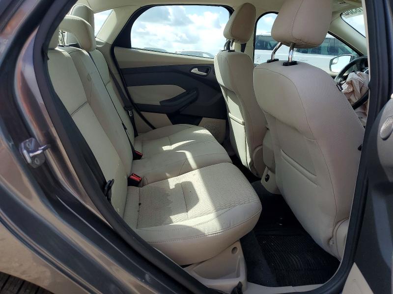 57018366 :رقم المزاد ، 1FAHP3H22CL360384 vin ، 2012 Ford Focus مزاد بيع