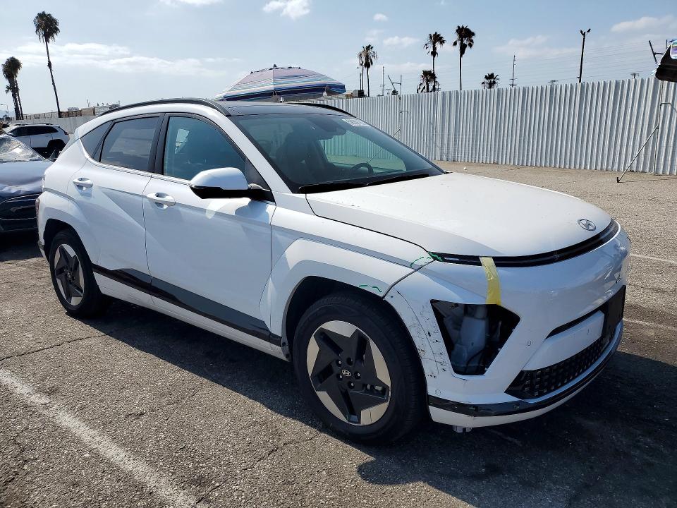 2025 Hyundai Kona მანქანა იყიდება აუქციონზე, vin: KM8HE3A60SU021754, აუქციონის ნომერი: 59389196