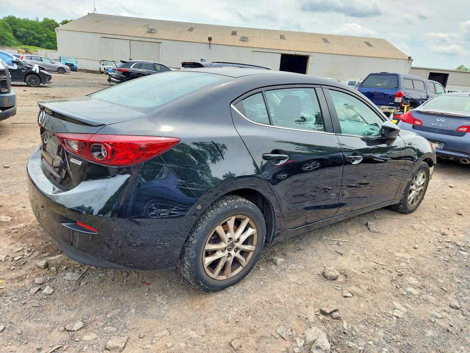 58802126 :رقم المزاد ، JM1BM1V78E1130098 vin ، 2014 Mazda 3 مزاد بيع