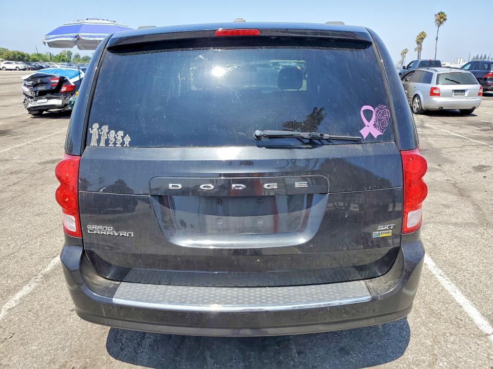 58805816 :رقم المزاد ، 2C4RDGCG6GR380748 vin ، 2016 Dodge Grand Caravan مزاد بيع