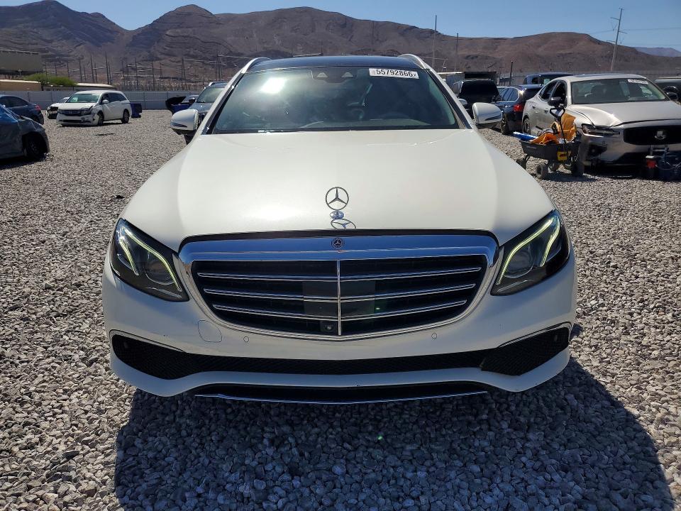 Продажа на аукционе авто 2019 Mercedes-benz E, vin: WDDZH6JB2KA607975, номер лота: 55792866