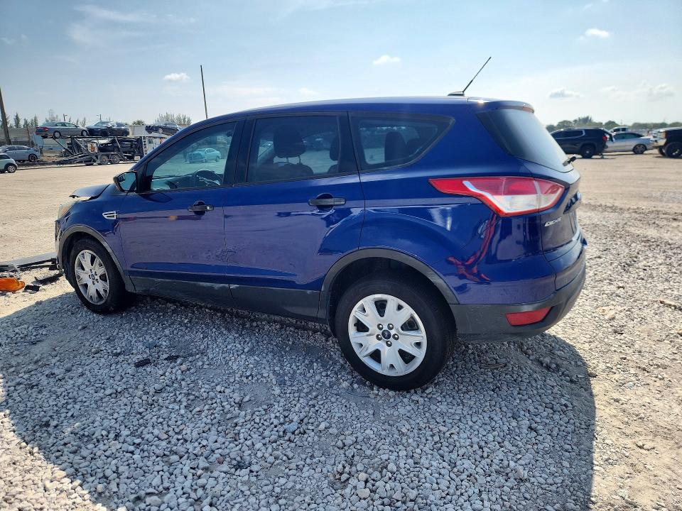 2014 Ford Escape მანქანა იყიდება აუქციონზე, vin: 1FMCU0F7XEUA42757, აუქციონის ნომერი: 58574416