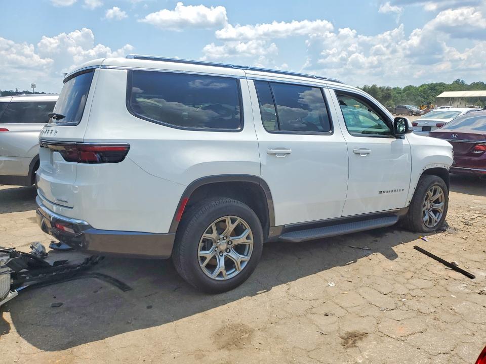 56946926 :رقم المزاد ، 1C4SJVBT4NS112192 vin ، 2022 Jeep Wagoneer مزاد بيع