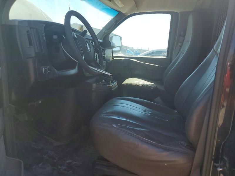 55082486 :رقم المزاد ، 1GT2GUBA2A1903537 vin ، 2010 Gmc Savana مزاد بيع