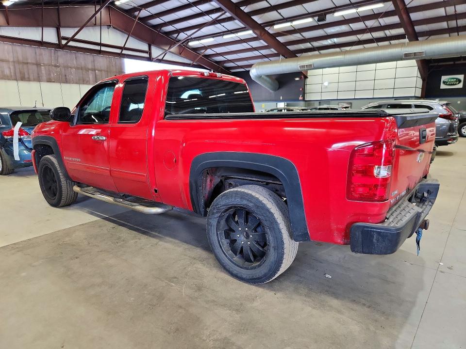 Продажа на аукционе авто 2009 Chevrolet Silverado, vin: 1GCEK29049Z100254, номер лота: 56310246