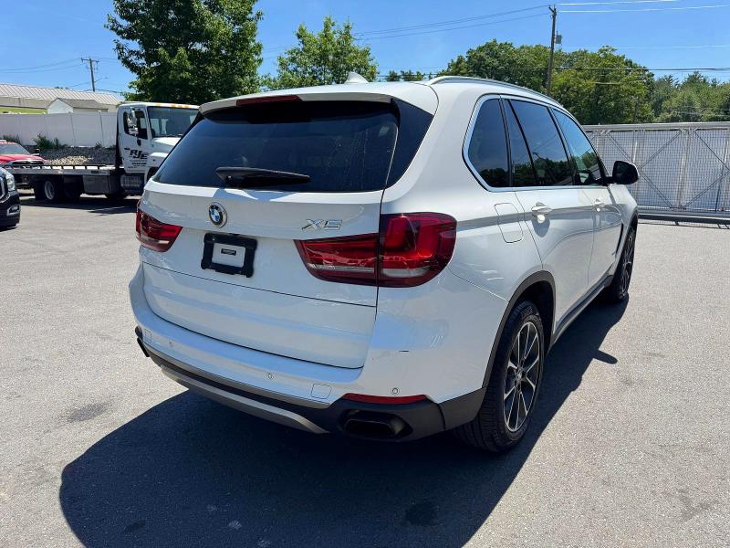 56607996 :رقم المزاد ، 5UXKR6C56J0U15090 vin ، 2018 Bmw X5 مزاد بيع