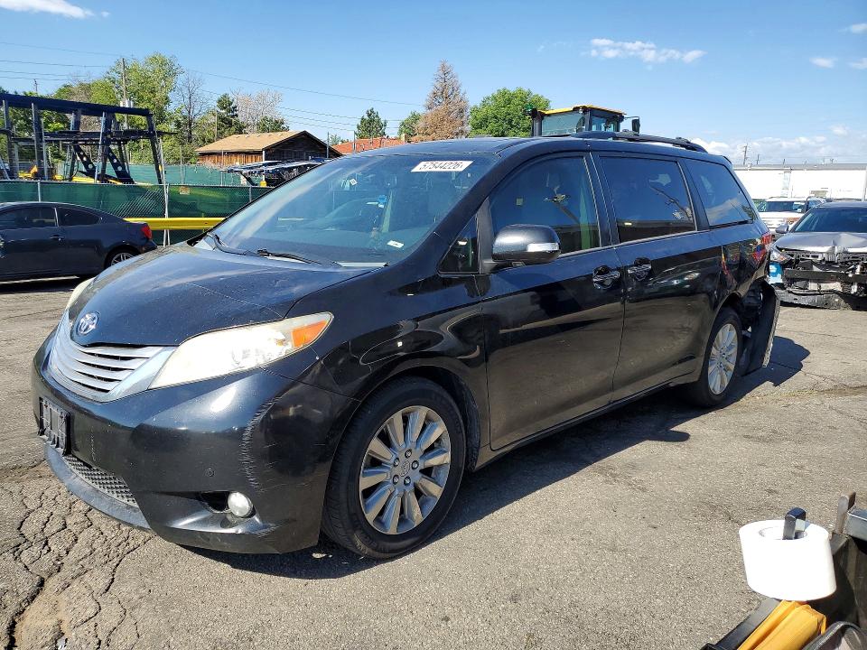 Продажа на аукционе авто 2013 Toyota Sienna, vin: 5TDDK3DC8DS069927, номер лота: 57544226