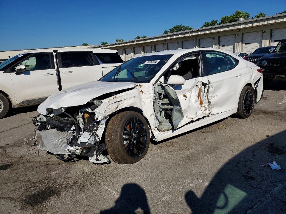 55712006 :رقم المزاد ، 4T1DAACK9SU122199 vin ، 2025 Toyota Camry مزاد بيع