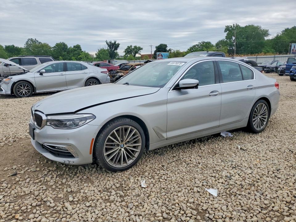 55676876 :رقم المزاد ، WBAJE7C35HG889320 vin ، 2017 Bmw 540 مزاد بيع