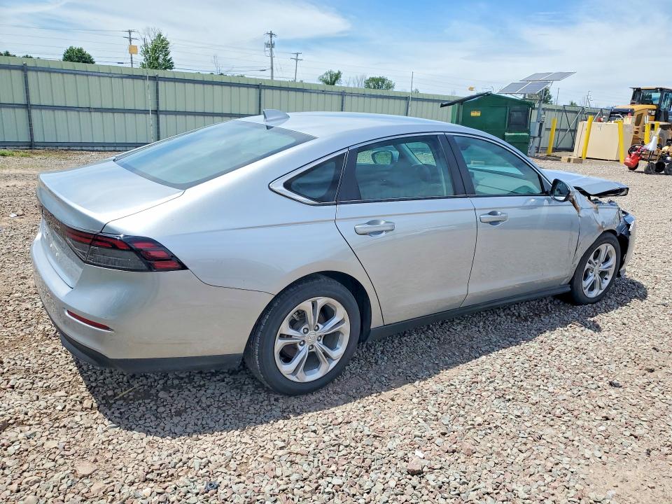 2025 Honda Accord მანქანა იყიდება აუქციონზე, vin: 1HGCY1F29SA004552, აუქციონის ნომერი: 58576656