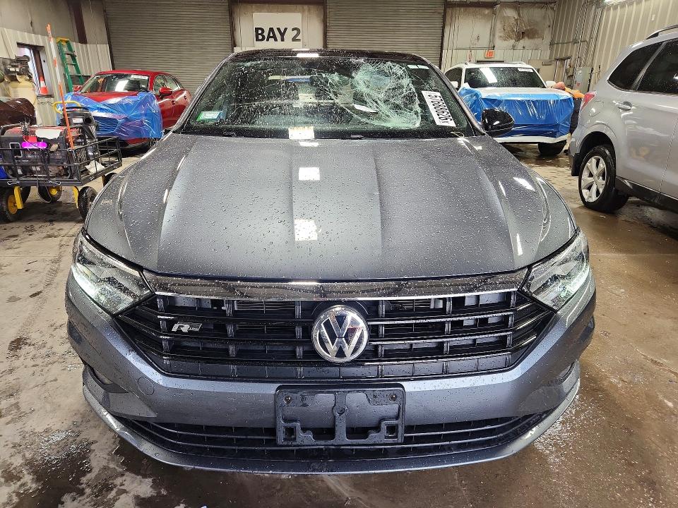 57688626 :رقم المزاد ، 3VWC57BU8MM087931 vin ، 2021 Volkswagen Jetta مزاد بيع