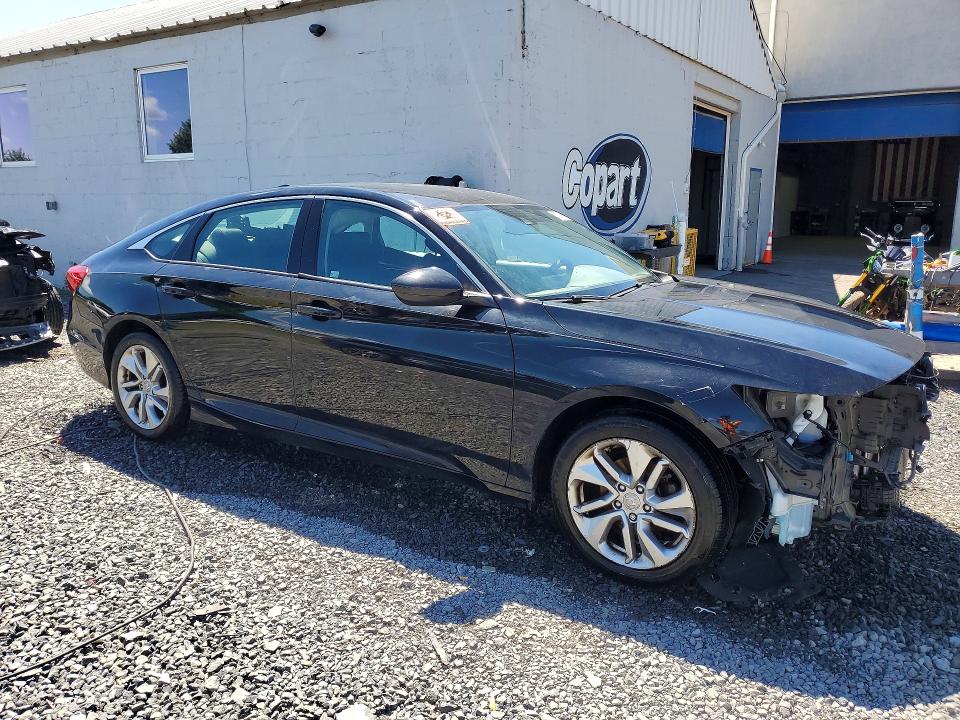 57381336 :رقم المزاد ، 1HGCV1F12KA118358 vin ، 2019 Honda Accord مزاد بيع