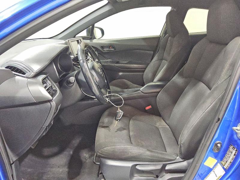 Продаж на аукціоні авто 2018 Toyota C-hr, vin: JTNKHMBX1J1000938, номер лоту: 57244336