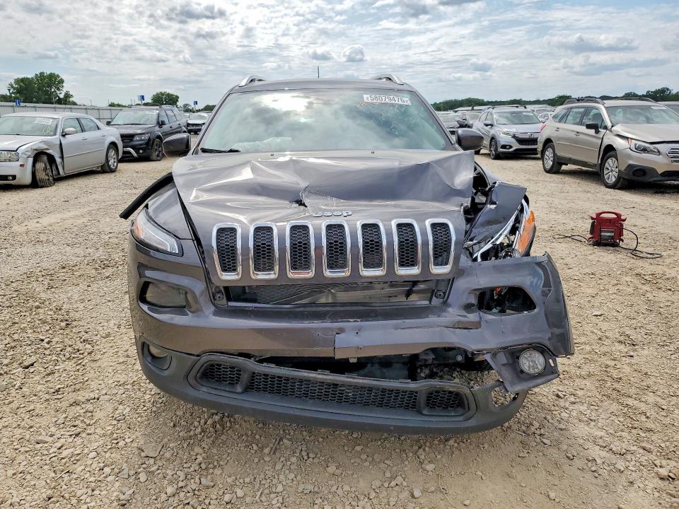2017 Jeep Cherokee მანქანა იყიდება აუქციონზე, vin: 1C4PJMCS4HW651902, აუქციონის ნომერი: 58079476