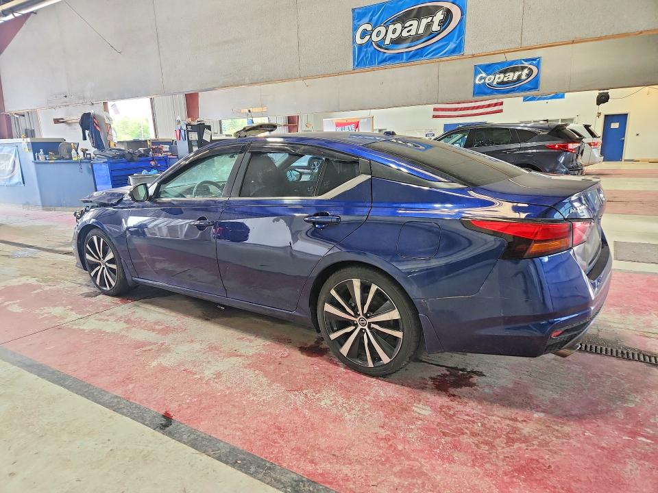 58936866 :رقم المزاد ، 1N4BL4CV3KC242139 vin ، 2019 Nissan Altima مزاد بيع
