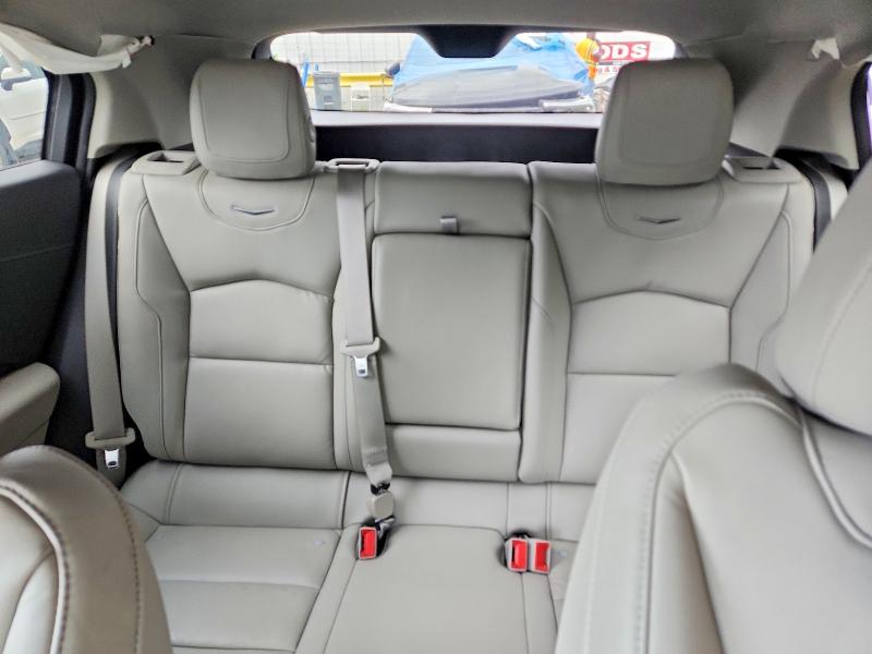 58135806 :رقم المزاد ، 1GYFZCR41NF129774 vin ، 2022 Cadillac Xt4 مزاد بيع