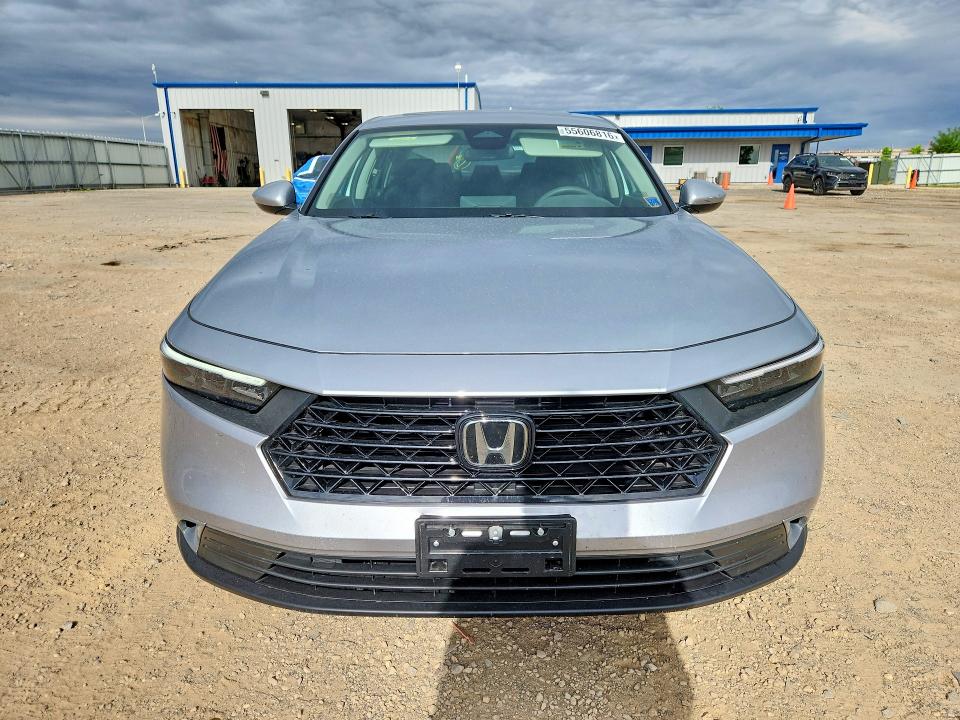Продажа на аукционе авто 2024 Honda Accord, vin: 1HGCY1F33RA010592, номер лота: 55606816