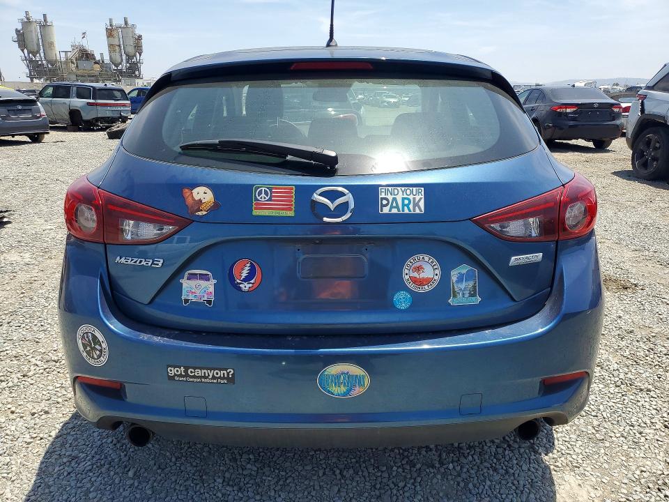 Продажа на аукционе авто 2018 Mazda 3, vin: 3MZBN1L30JM176578, номер лота: 55428736