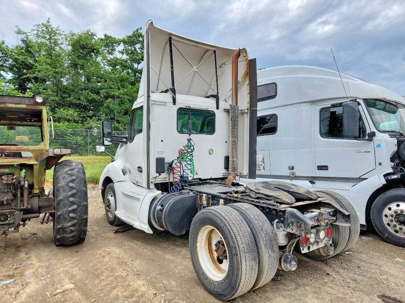 Продаж на аукціоні авто 2015 Kenworth Construction, vin: 1XKYA48X0FJ462462, номер лоту: 57911396