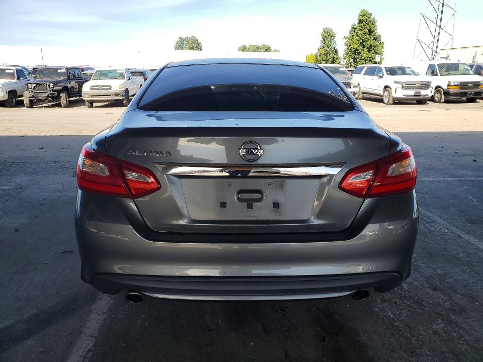 2016 Nissan Altima მანქანა იყიდება აუქციონზე, vin: 1N4AL3AP4GN312673, აუქციონის ნომერი: 56540746