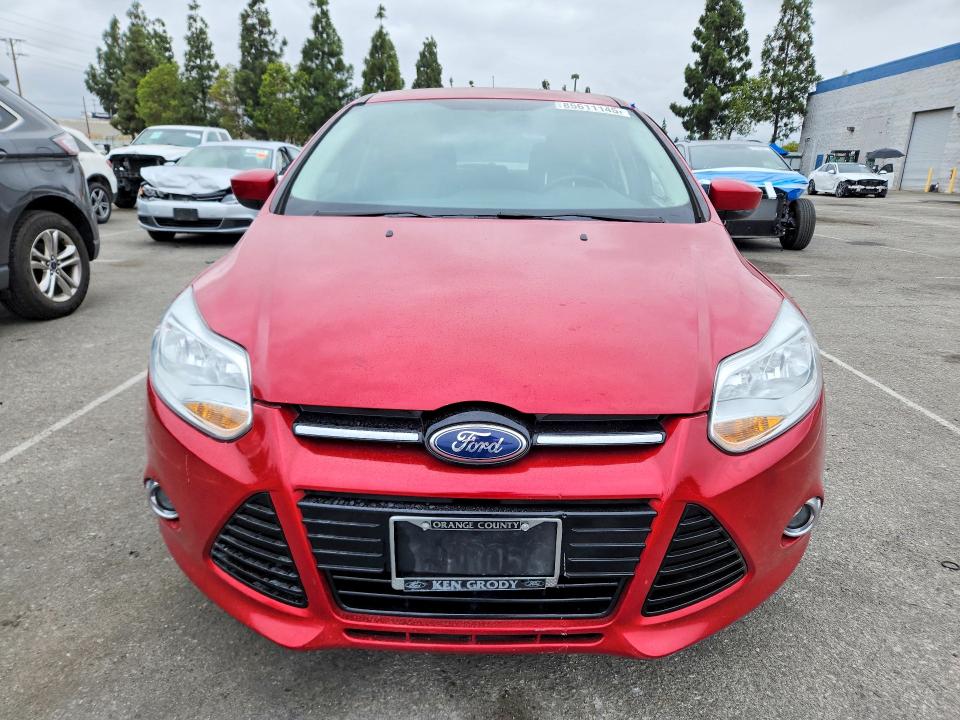 85611145 :رقم المزاد ، 1FAHP3K28CL330489 vin ، 2012 Ford Focus مزاد بيع