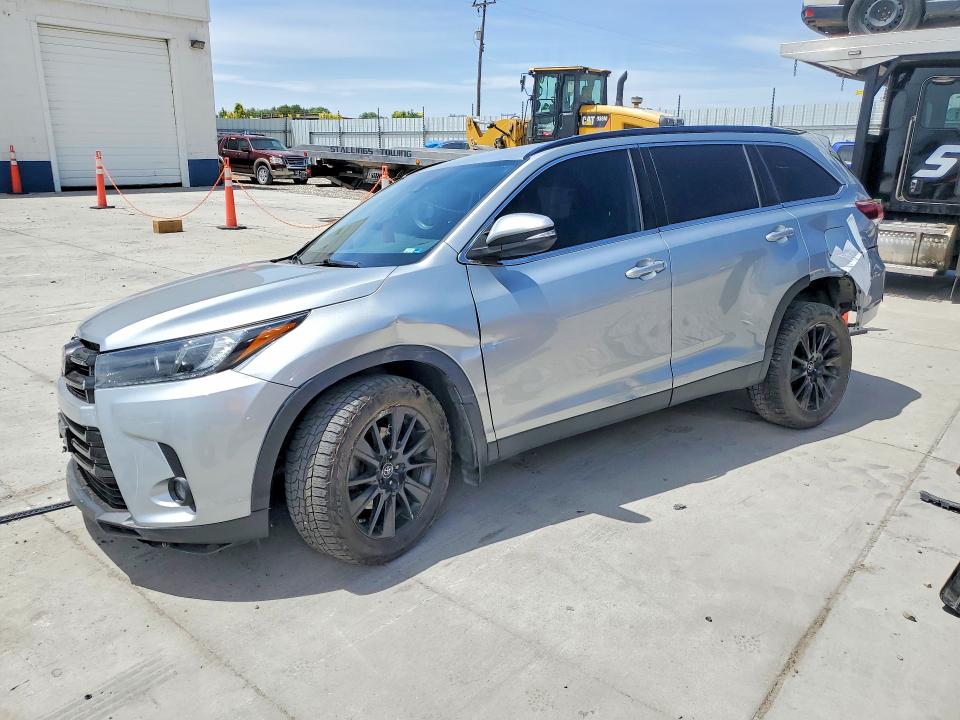 Продажа на аукционе авто 2019 Toyota Highlander, vin: 5TDJZRFH1KS609996, номер лота: 55649396