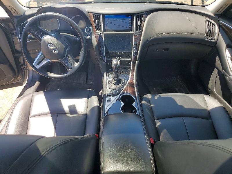 57372086 :رقم المزاد ، JN1EV7AR8JM442518 vin ، 2018 Infiniti Q50 مزاد بيع