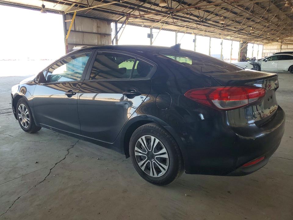 2017 Kia Forte მანქანა იყიდება აუქციონზე, vin: 3KPFK4A70HE084668, აუქციონის ნომერი: 58443206
