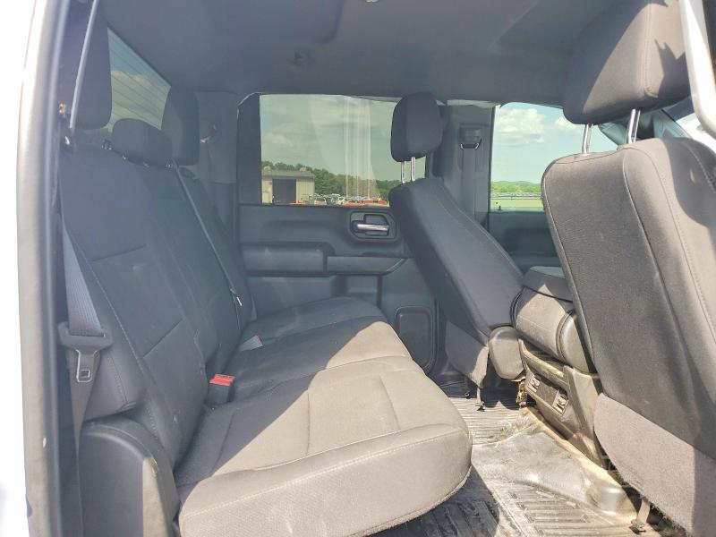 58622826 :رقم المزاد ، 1GT49LEY6RF403885 vin ، 2024 Gmc Sierra مزاد بيع