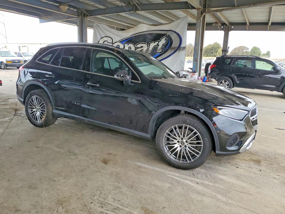 57963586 :رقم المزاد ، W1NKM4HB8TF526686 vin ، 2026 Mercedes-benz Glc مزاد بيع