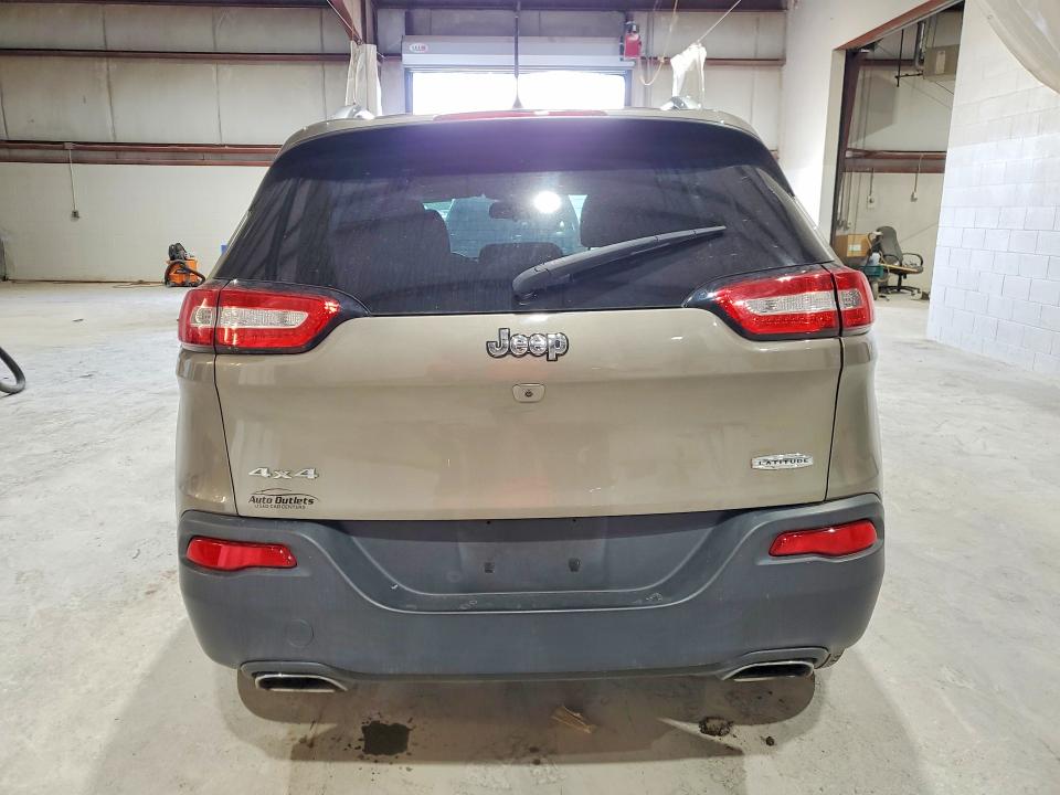 Продажа на аукционе авто 2017 Jeep Cherokee, vin: 1C4PJMCS2HW525151, номер лота: 58745916