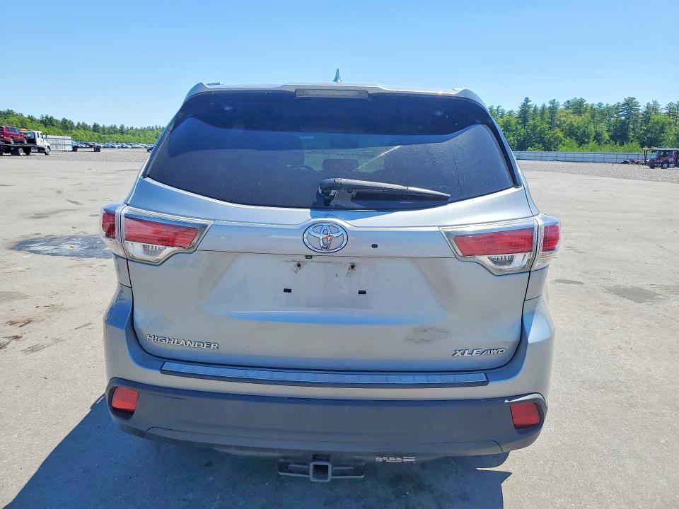 Продажа на аукционе авто 2016 Toyota Highlander, vin: 5TDJKRFH8GS290186, номер лота: 56319216