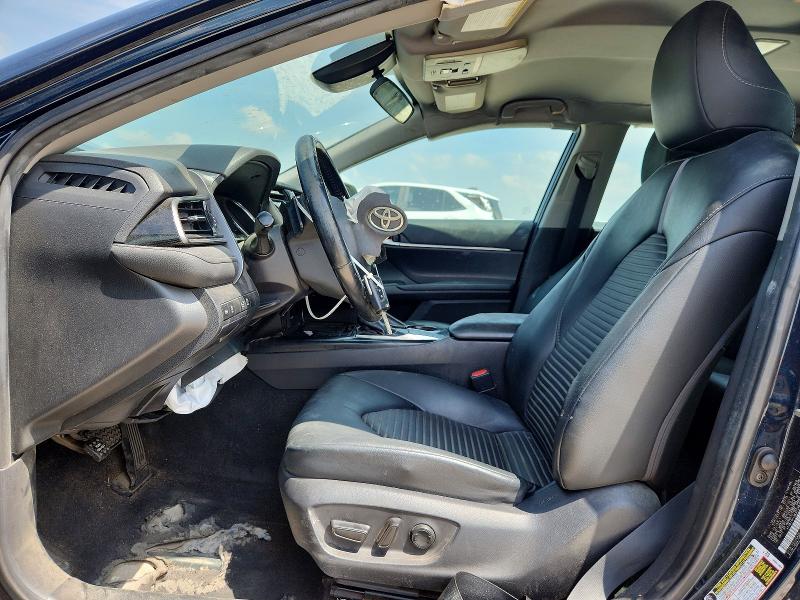 55850016 :رقم المزاد ، 4T1B11HK8KU759035 vin ، 2019 Toyota Camry مزاد بيع